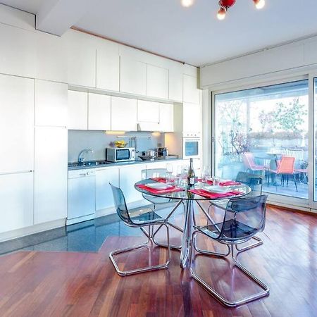Duomo 10 Min Luxury • Terrazzo • Wi-Fi • Netflix Apartment Milan Exterior photo